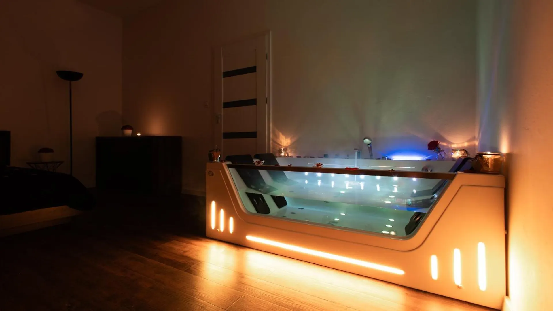 Jacuzzi Apartment Near The Royal Castle Krakow 0*,